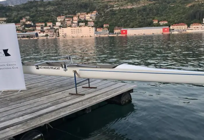 Čestitamo VK Neptunu 102. rođendan i na novom hangaru